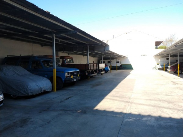  Cocheras Italia  2668