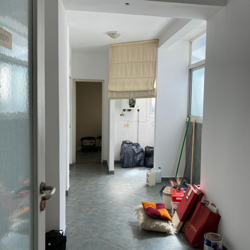 Venta semipiso San Martin e H Yrigoyen