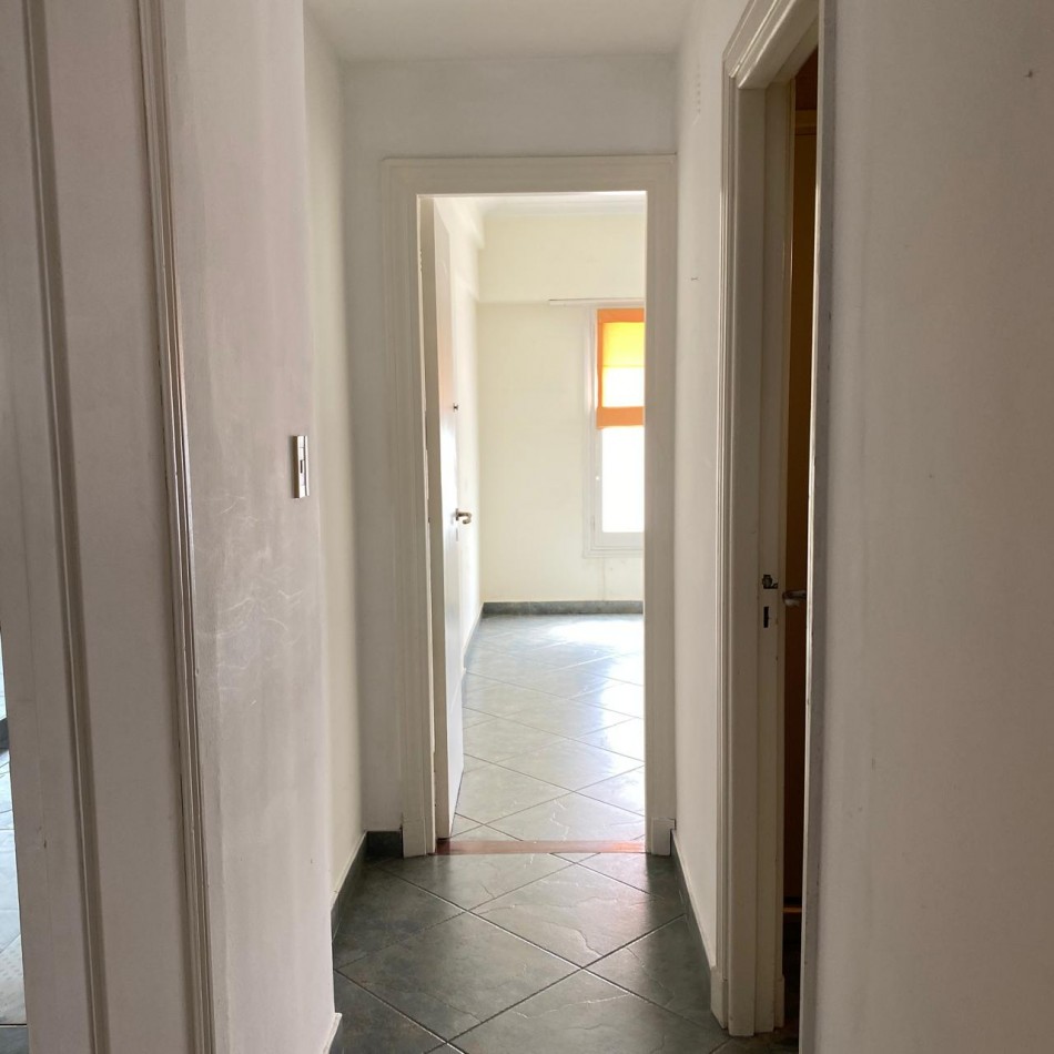 Venta semipiso San Martin e H Yrigoyen