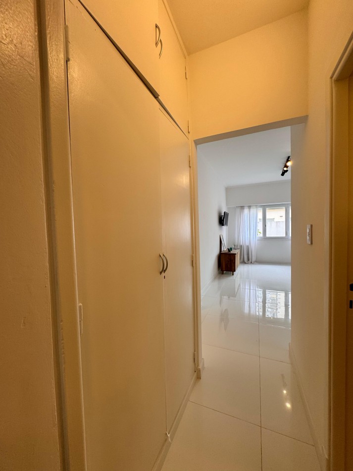 Venta 2 amb Bolivar esq E Rios