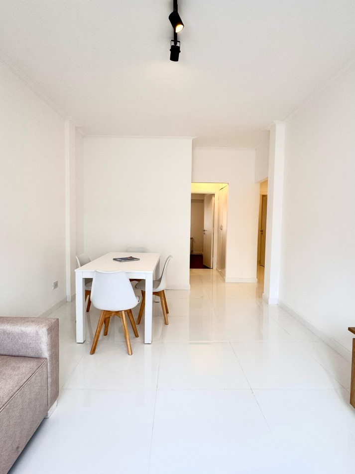 Venta 2 amb Bolivar esq E Rios