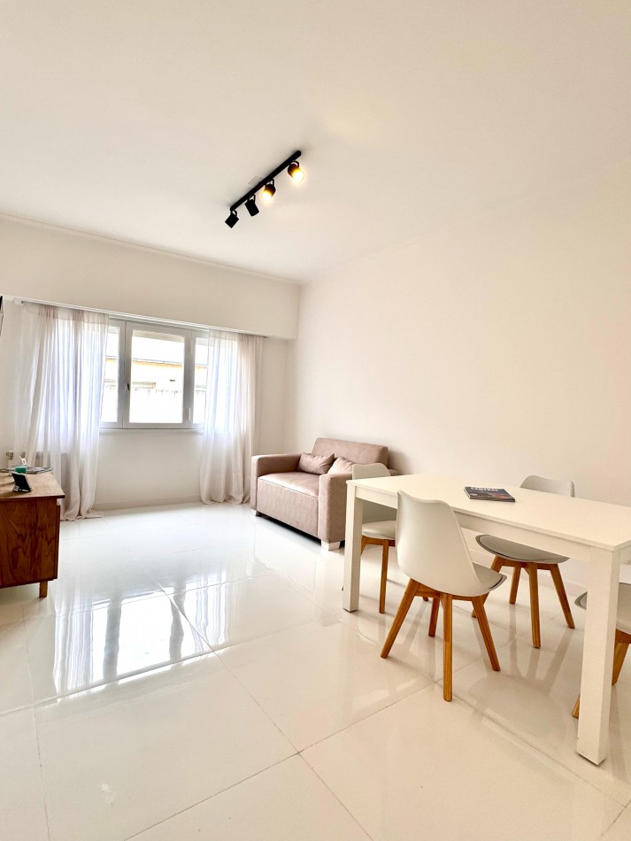 Venta 2 amb Bolivar esq E Rios