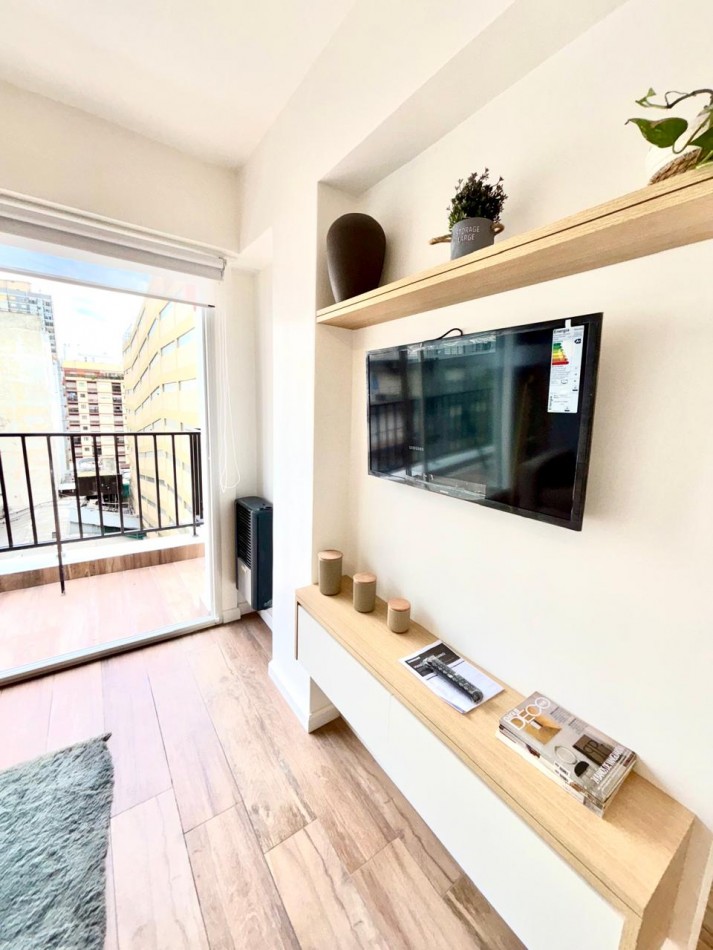 Vta 2 amb con balcon terraza Rivadavia 2247