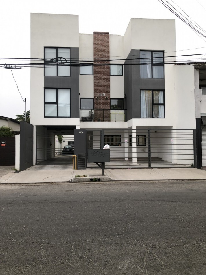 Venta PH planta alta Dorrego y Rawson