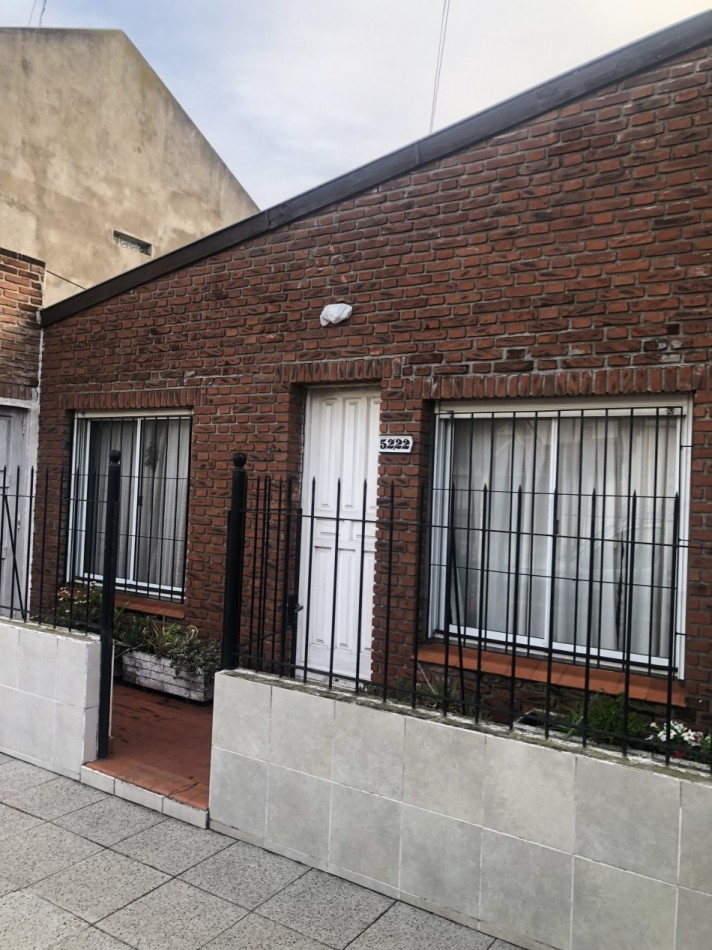 Chalet con Galpon Garay 5222